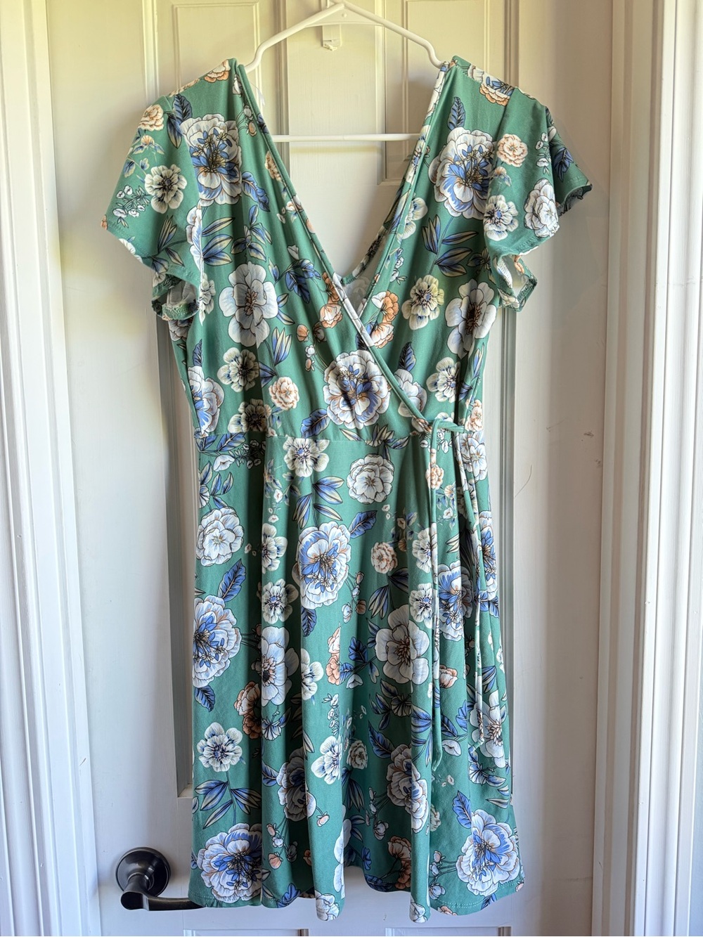 Kaileigh Floral faux Wrap Dress in Sage Green bought from stitch fix
